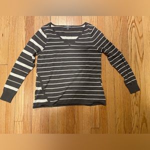 Smartwool Fitted V-Neck Brown and Cream Striped Sweater - Size M